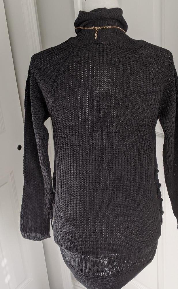 LOVE by Chelsey Knit Sweater - Picture 3 of 7